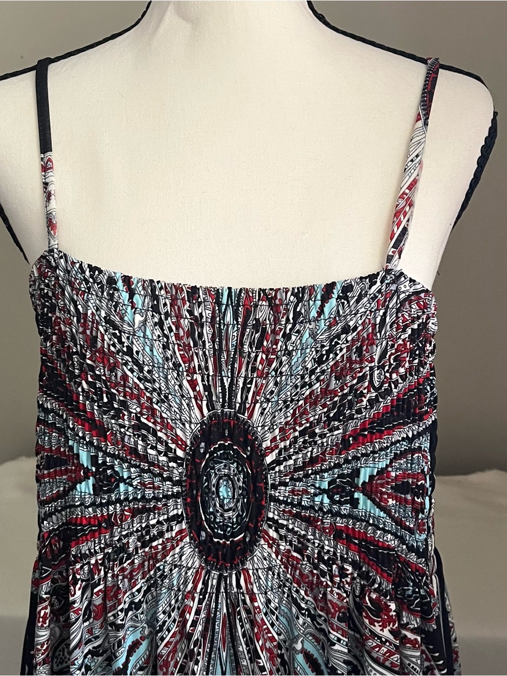 Sleeveless Bohemian Mandala Print Maxi Dress in Red & Blue - Picture 3 of 12